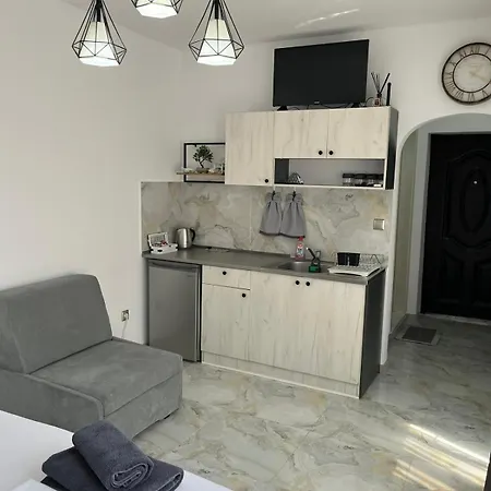 Rose Garden-apartment Apartment